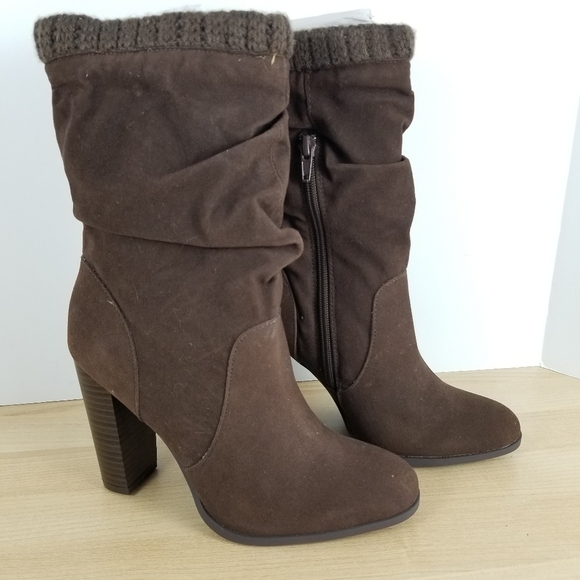 High Heel Boots - Picture 7 of 7